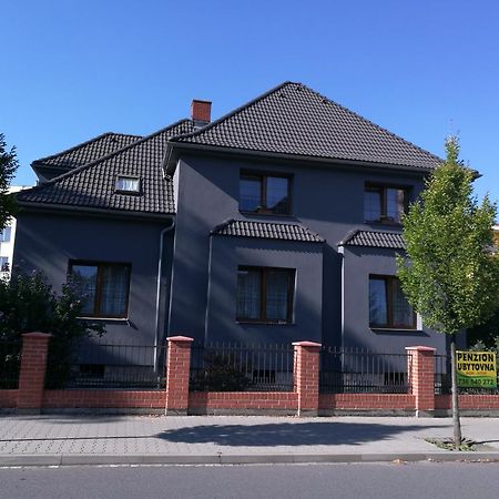 Penzion Palma Frýdlant nad Ostravicí エクステリア 写真